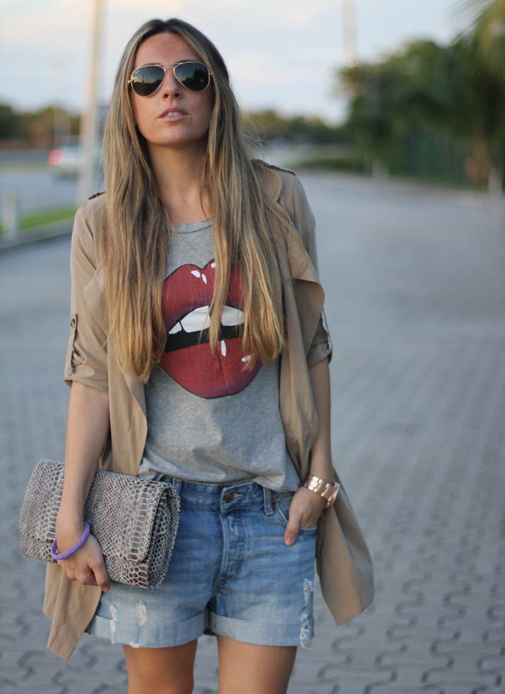 Boyfriend-denim-shorts-fashion-blogger-Monica-Sors-1