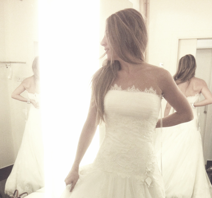 Monica_Sors-wedding_dress-search